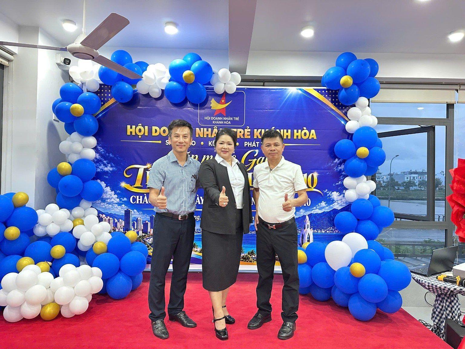 VENUS INTERNATIONAL kết nối cộng đồng doanh nhân tại Gala Tết Doanh nhân 13/10 ở Khánh Hòa