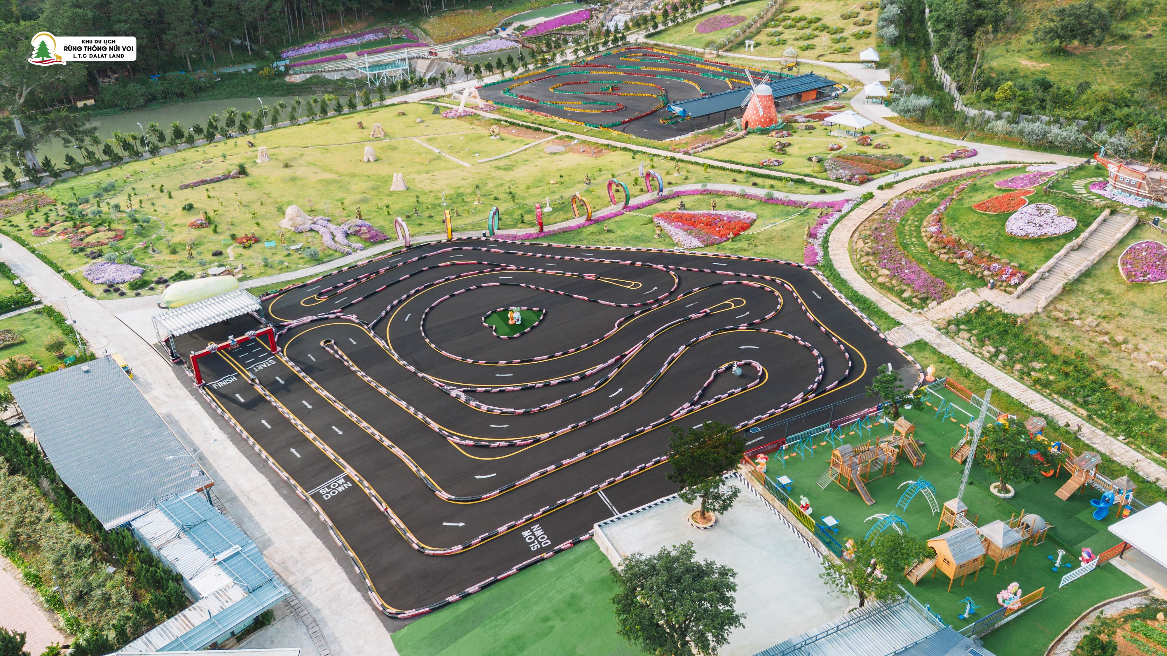 Trường đua Go Kart tại Rừng Thông Núi Voi