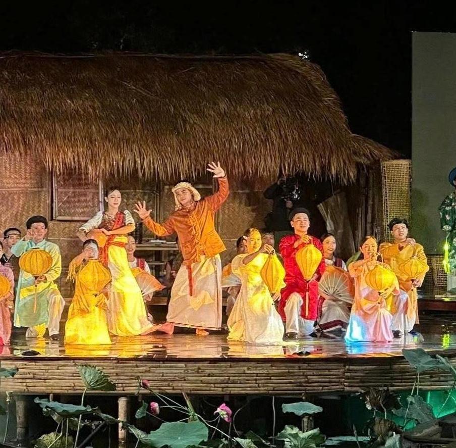 TOUR TRẢI NGHIỆM VĂN HOÁ BẢN ĐỊA